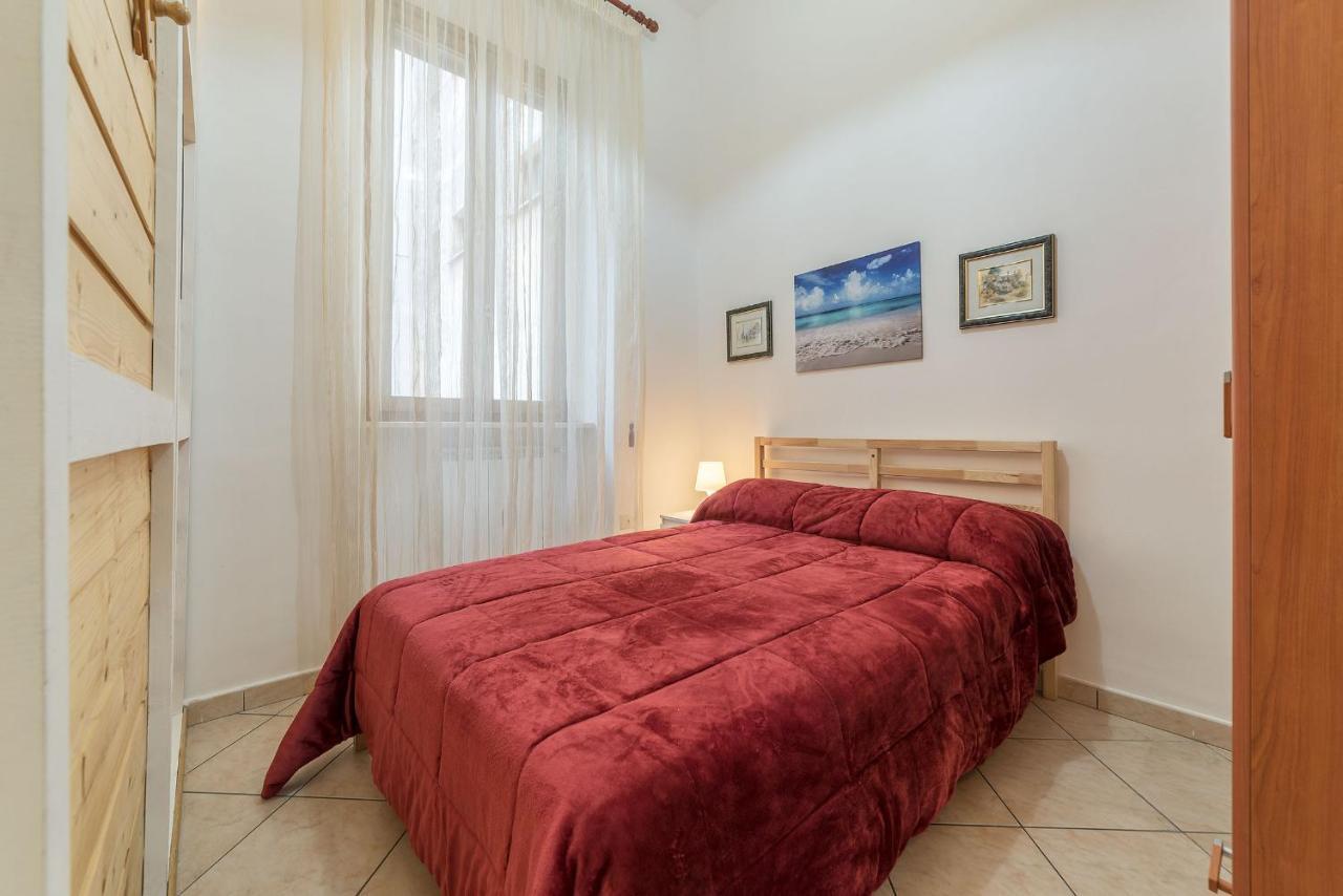 Vittorio Emmanuele & Colosseo Studio Rome Extérieur photo